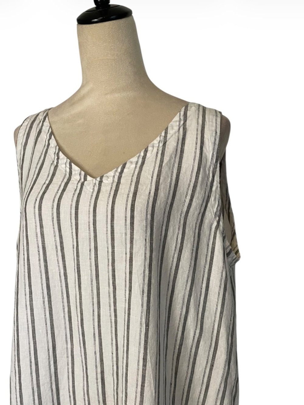 Eileen Fisher White Dress with Gray Vertical Stripes 100% Organic Linen - Picture 3 of 5